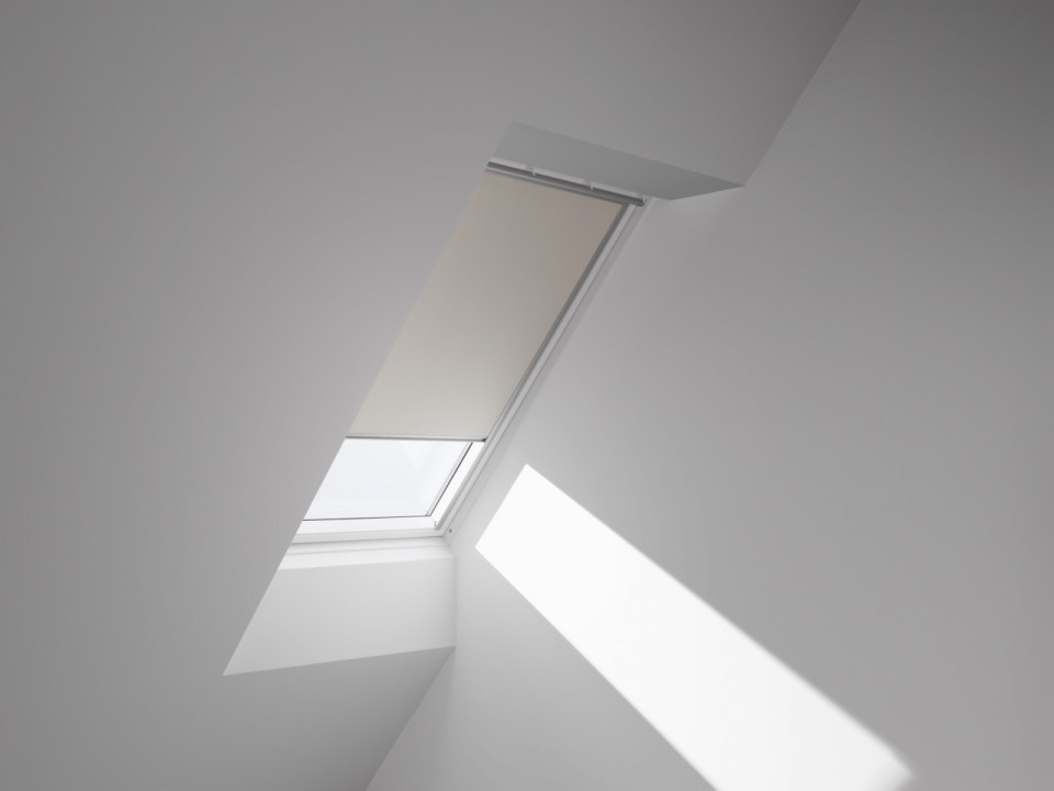 Velux, Bels� f�nyz�r� rol�, DKL C02 m�ret, alu s�n, Standard sz�n