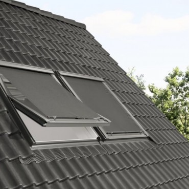 Velux, K�ls� h�v�d� �s f�nyz�r� rol� csomag, DOP MK04 m�ret, alu s�n, Standard sz�n