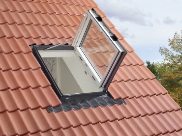 Velux, tet�kij�rat GXU FK06 0066, h�romr�teg� �veggel 66x118 cm