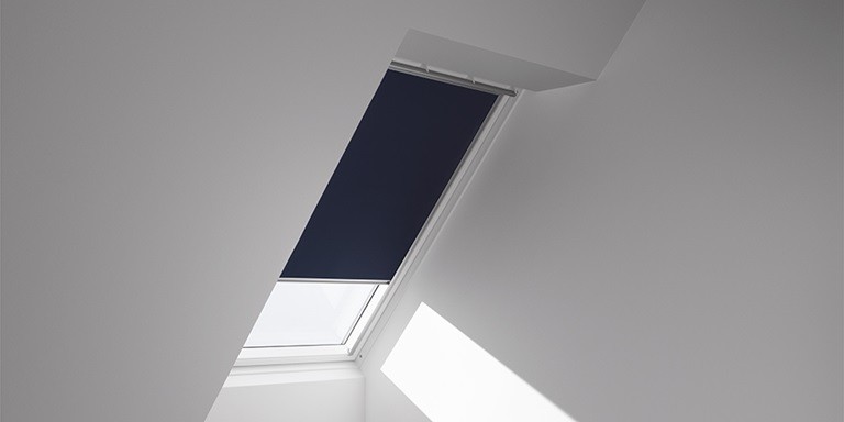 Velux, Kamp�s roletta, RHL MK00 alu s�n, standard sz�n, MK m�ret� ablakhoz