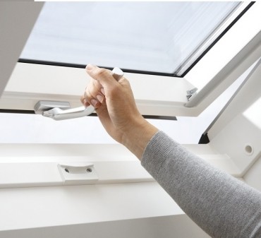 Velux, Tet�t�ri ablak, GLU PK08 0061B, 3-r�teg� �vegez�s, 94x140 cm