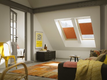 Velux, Tettri ablak, GGL CK02 3070, 55x78 cm, 2-rteg veg, lakkozott fa, ragasztott veg