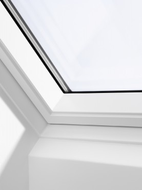 Velux, Elektromos tet�t�ri ablak, GGU PK08 007021, 2-r�teg� �veg, m�anyag bevonat fa maggal,  94x140 cm