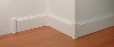 Szeg�lyl�c, MDF78, Basic Pure+ Furie 57120 lakkozott feh�r (2,4 m/sz�l)